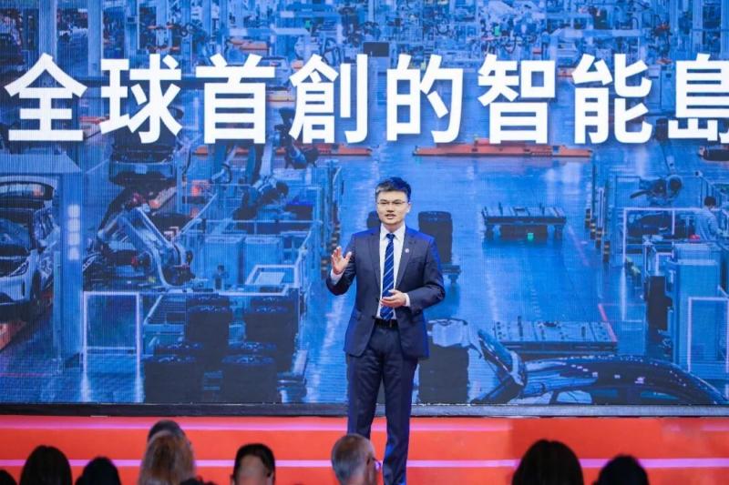 Sê Înîsiyatîfa Pêşengiya Gerdûnî: SGMW Hilberîna Aqilmend a Chinaînê nîşanî Cîhanê dide